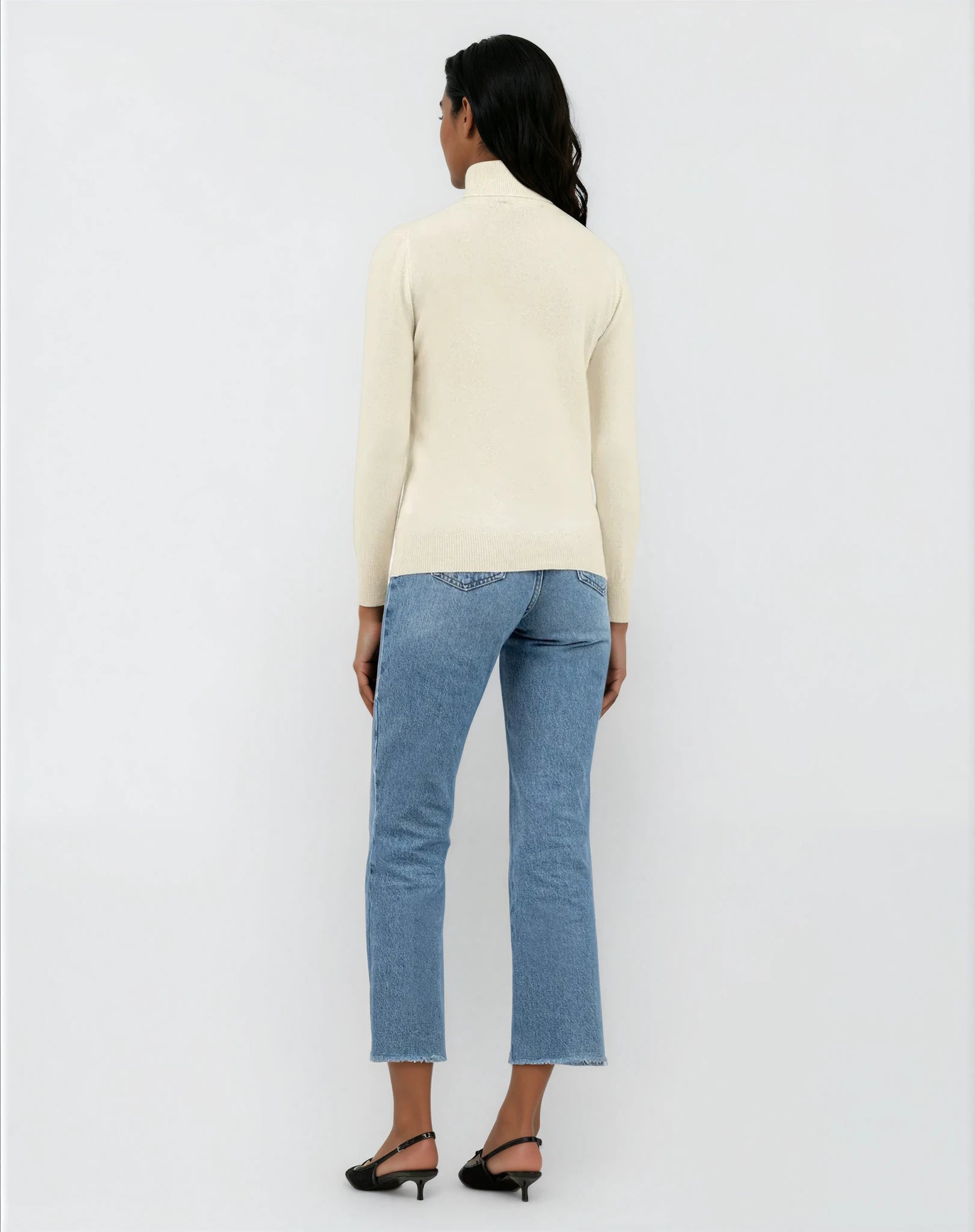 CASHMERE TURTLENECK SWEATER