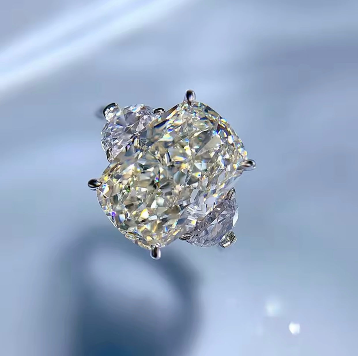 Ring Liora