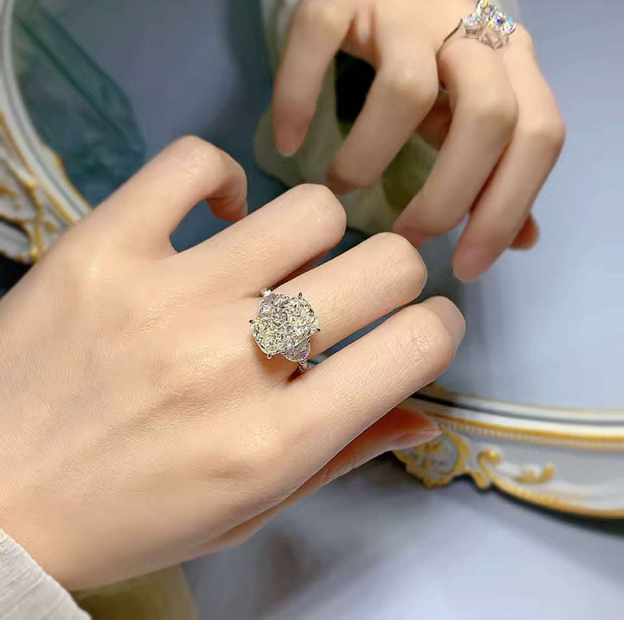 Ring Liora